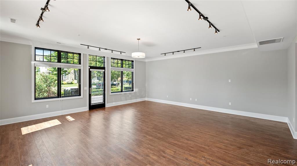 451 S Eton Street Property Photo 2
