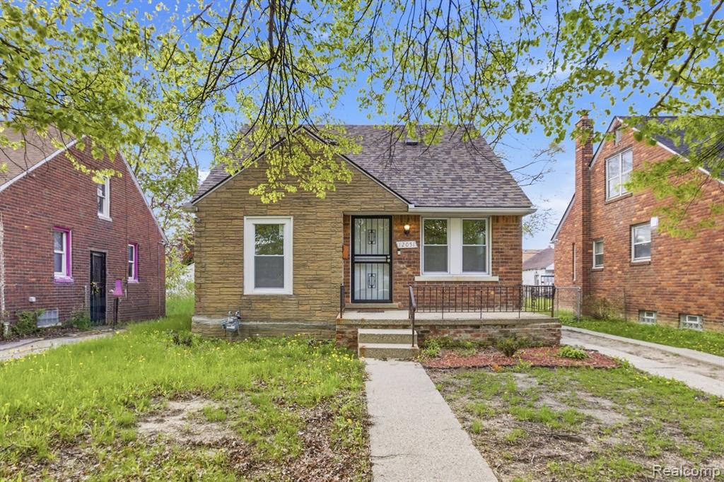 12051 Wayburn Street Property Photo 1