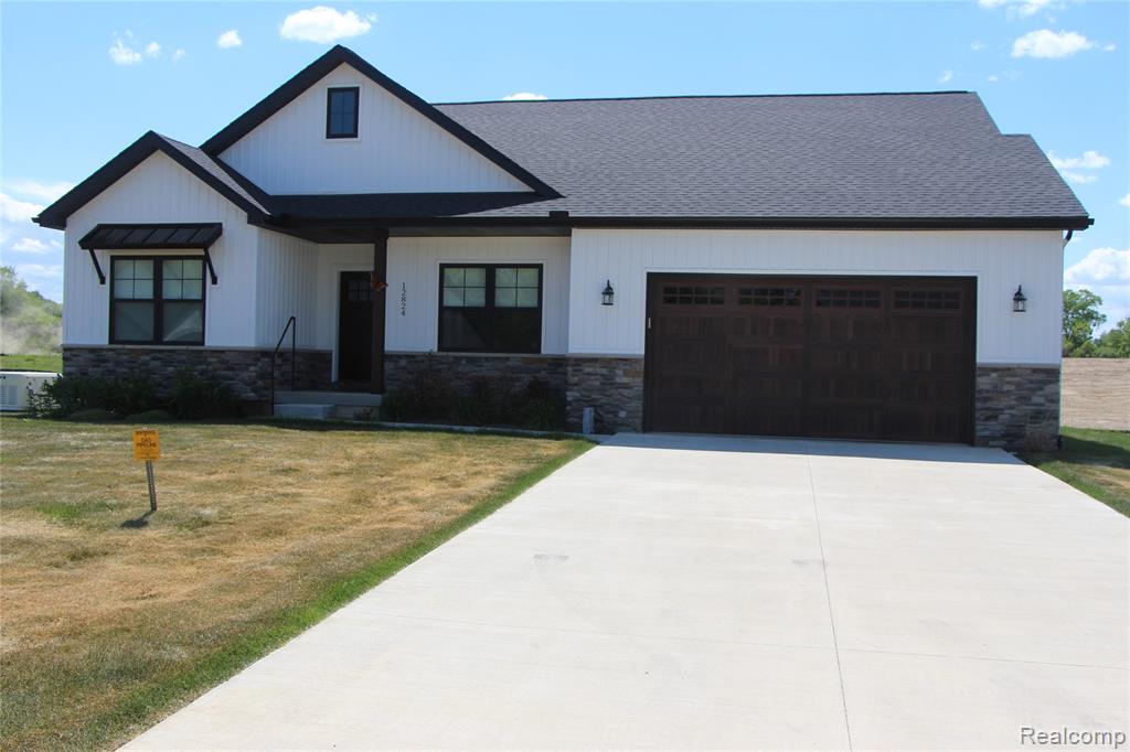 12824 Ivy Lane