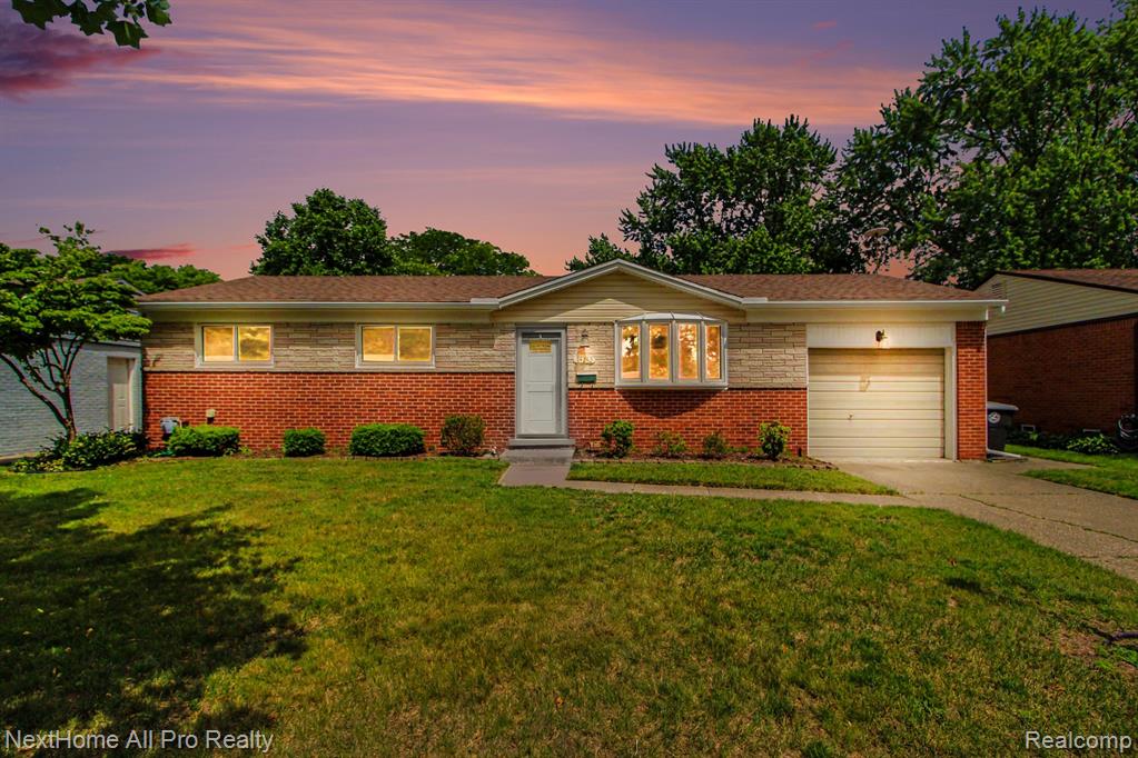 14242 Park Street Property Photo 1