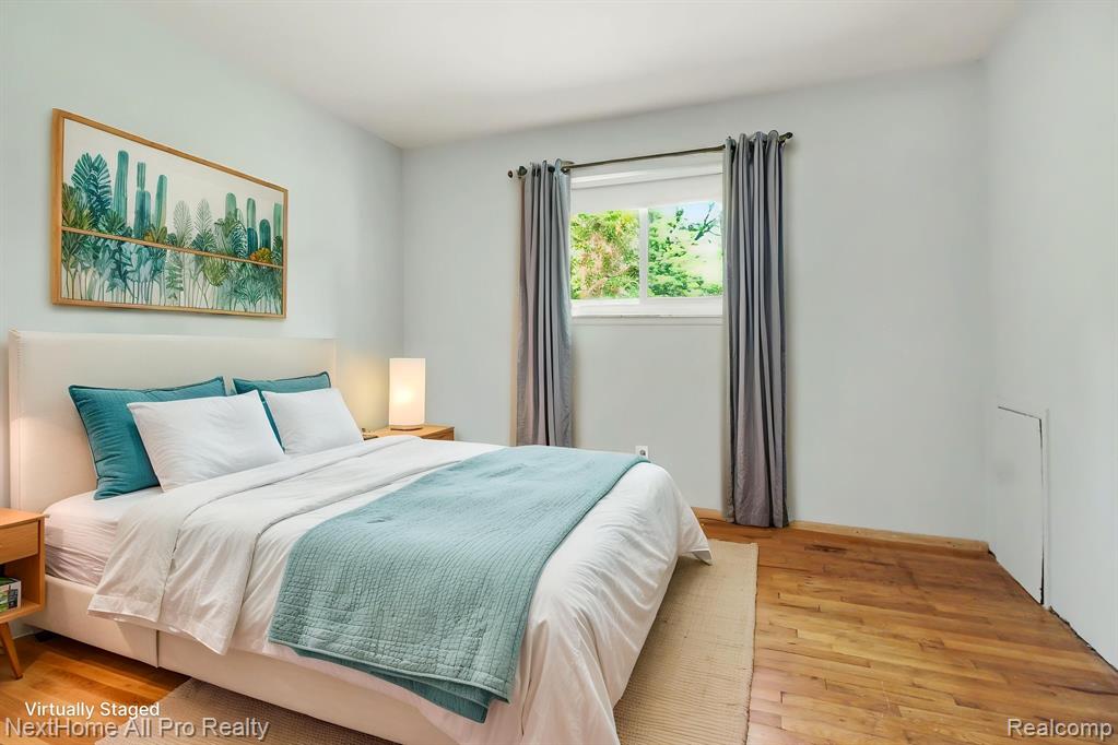 14242 Park Street Property Photo 17