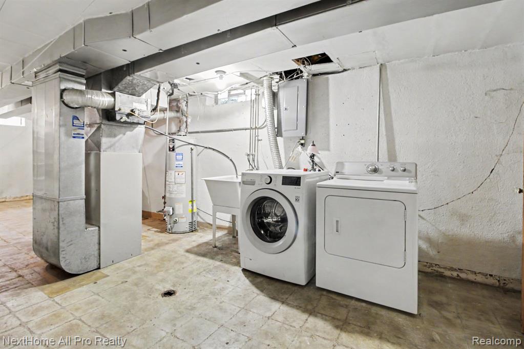 14242 Park Street Property Photo 25