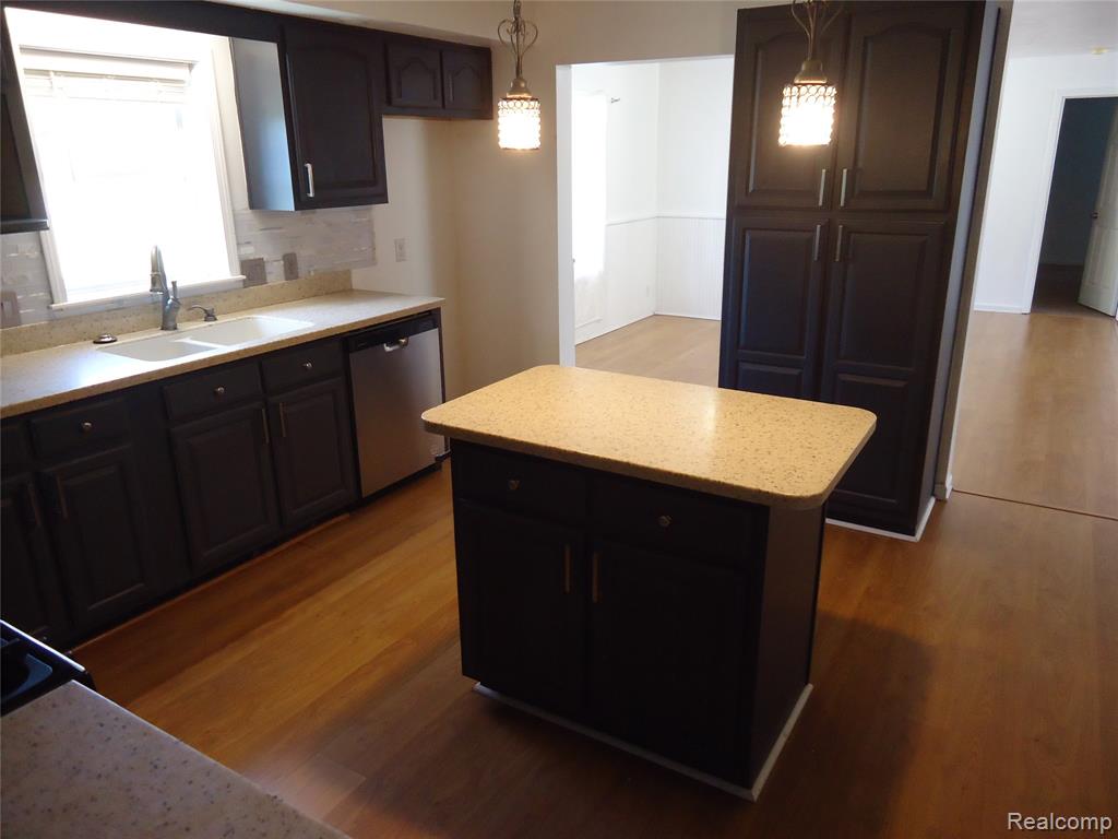 2933 Ashley Drive Property Photo 28