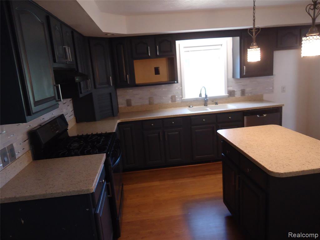 2933 Ashley Drive Property Photo 29
