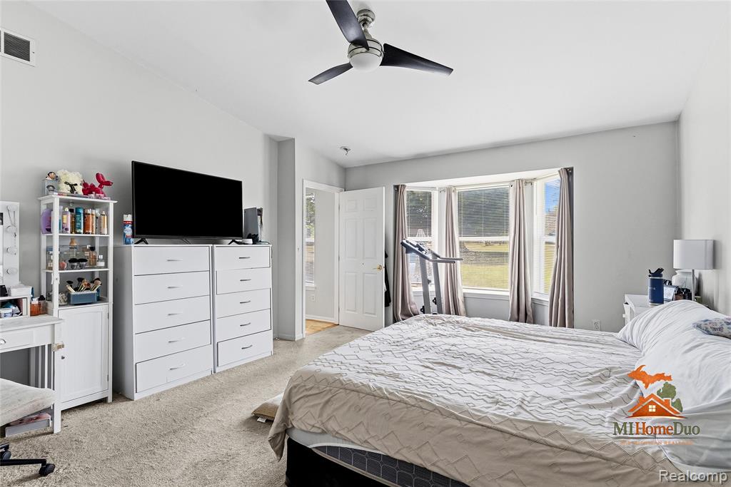 1501 Vanderbilt Drive Property Photo 24