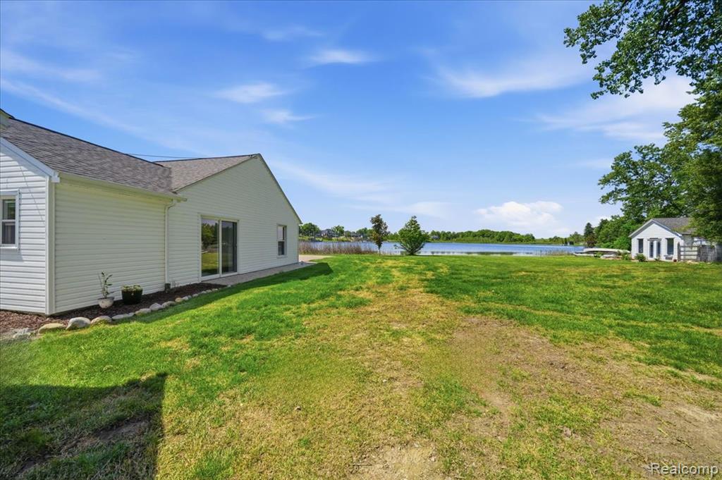 68991 Mound Road Property Photo 35