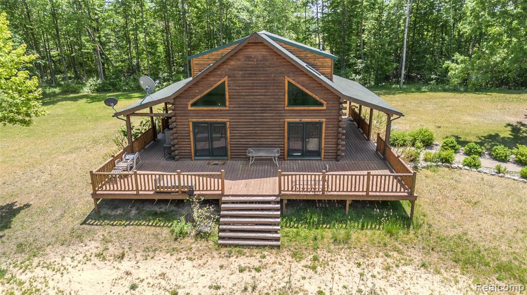5432 N 7 Mile Road Property Photo 22