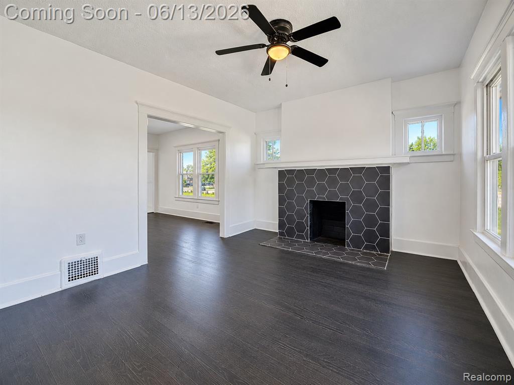 1735 Clairmount Street Property Photo 8
