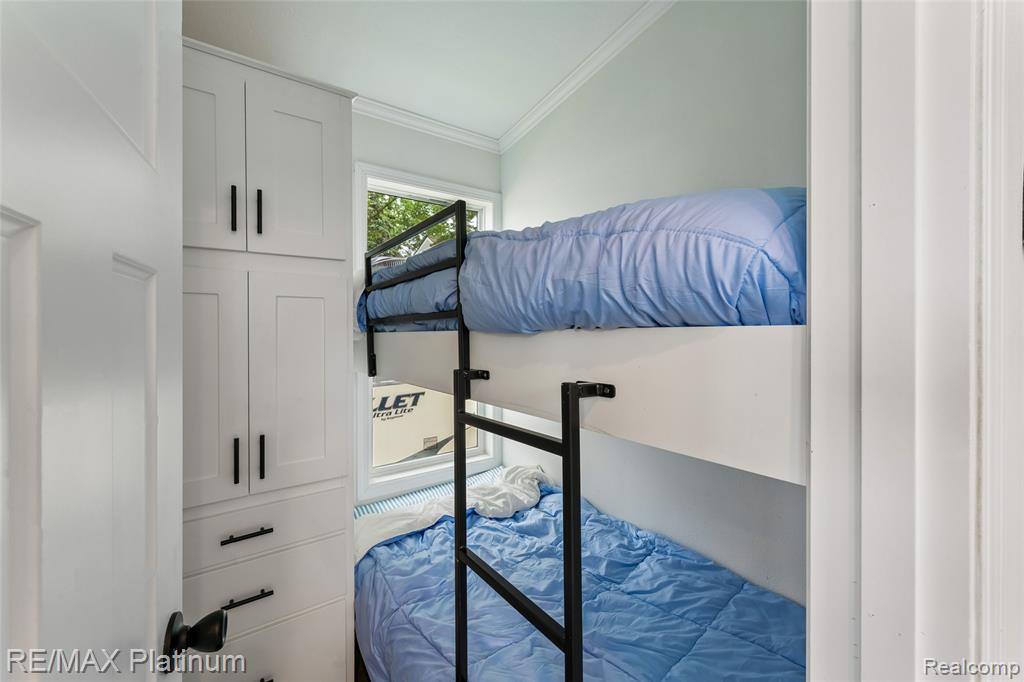 2 Serenity Shore Property Photo 7