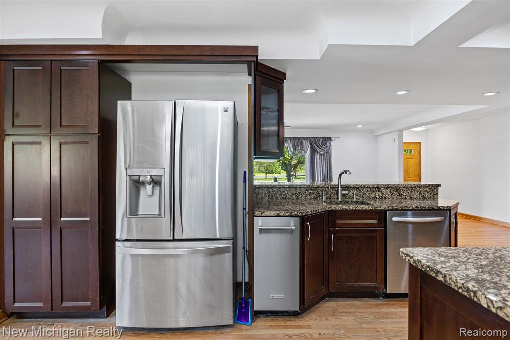 8359 Chicago Road Property Photo 14