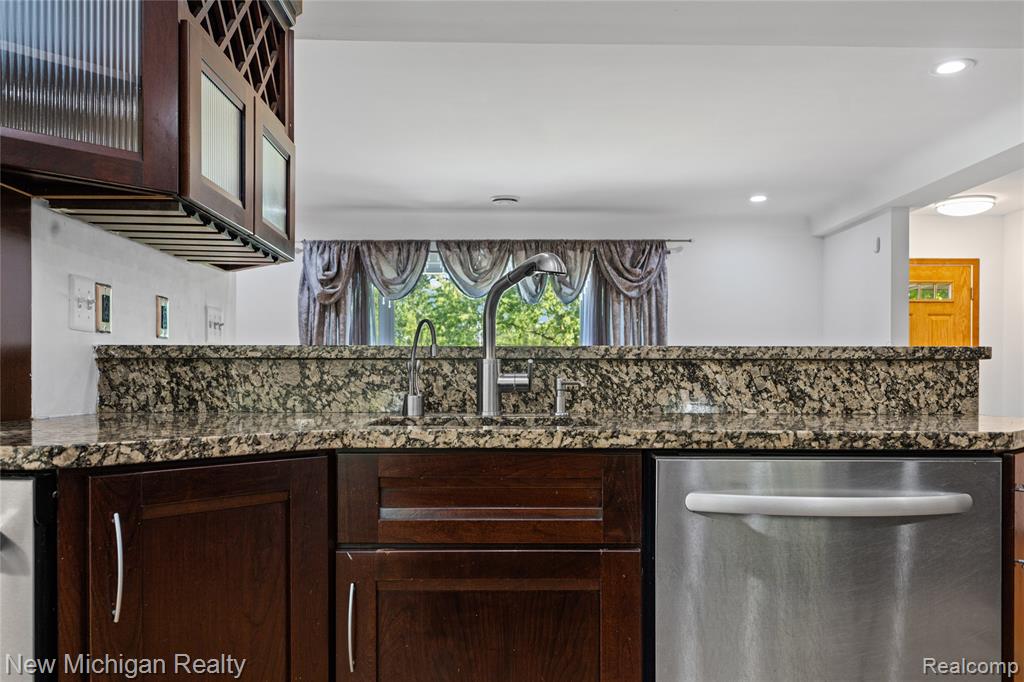8359 Chicago Road Property Photo 21