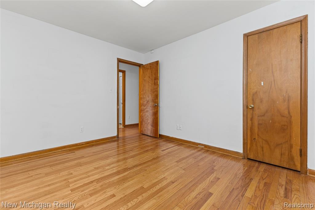 8359 Chicago Road Property Photo 29