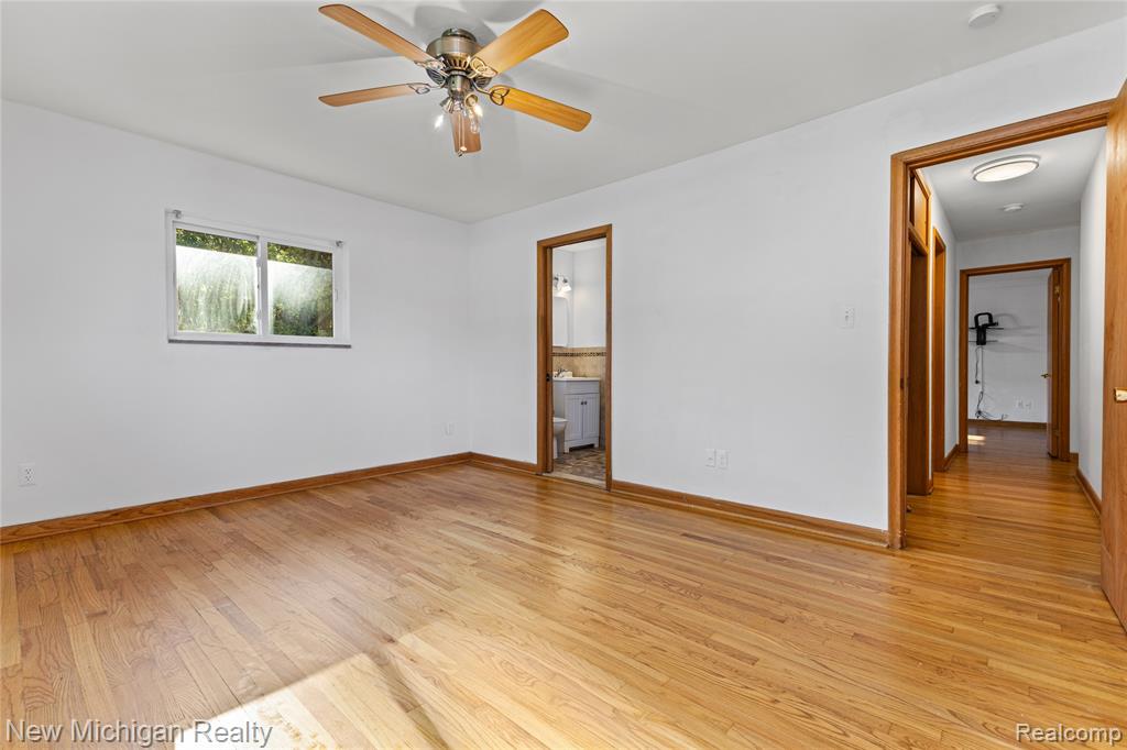 8359 Chicago Road Property Photo 34