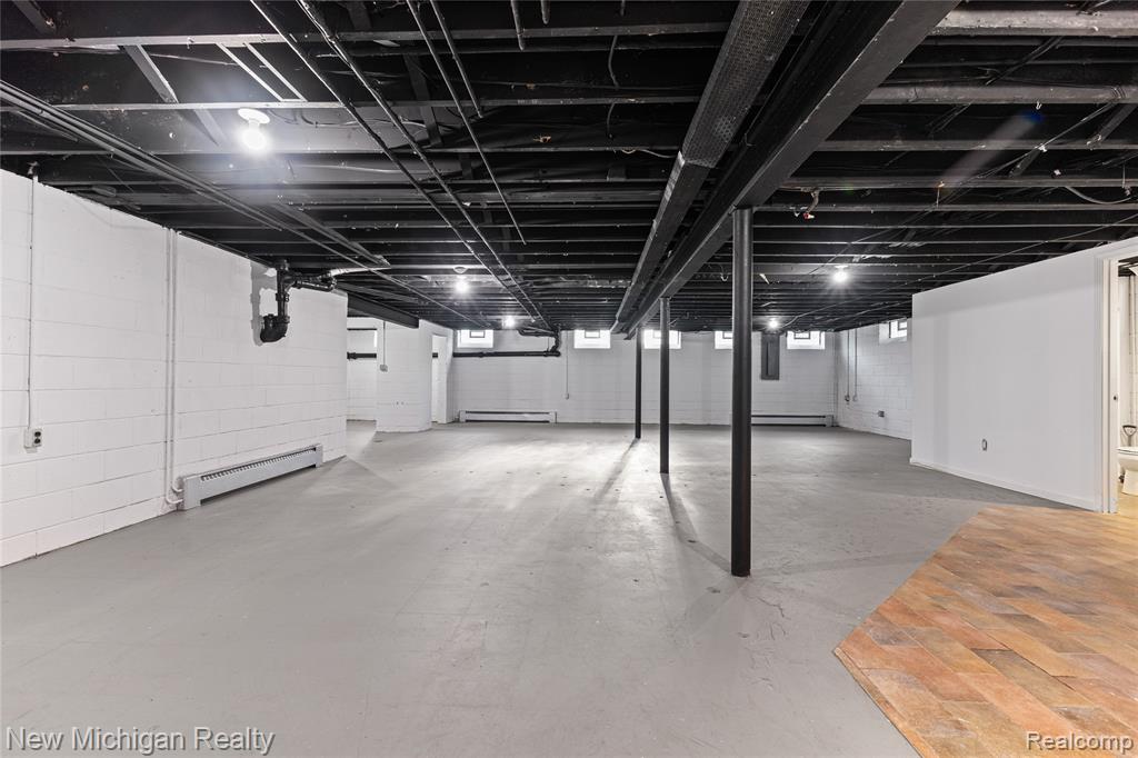8359 Chicago Road Property Photo 43