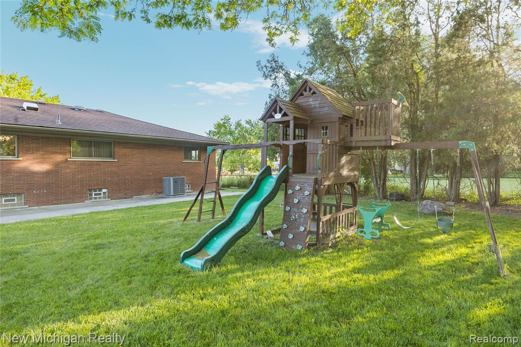 8359 Chicago Road Property Photo 62