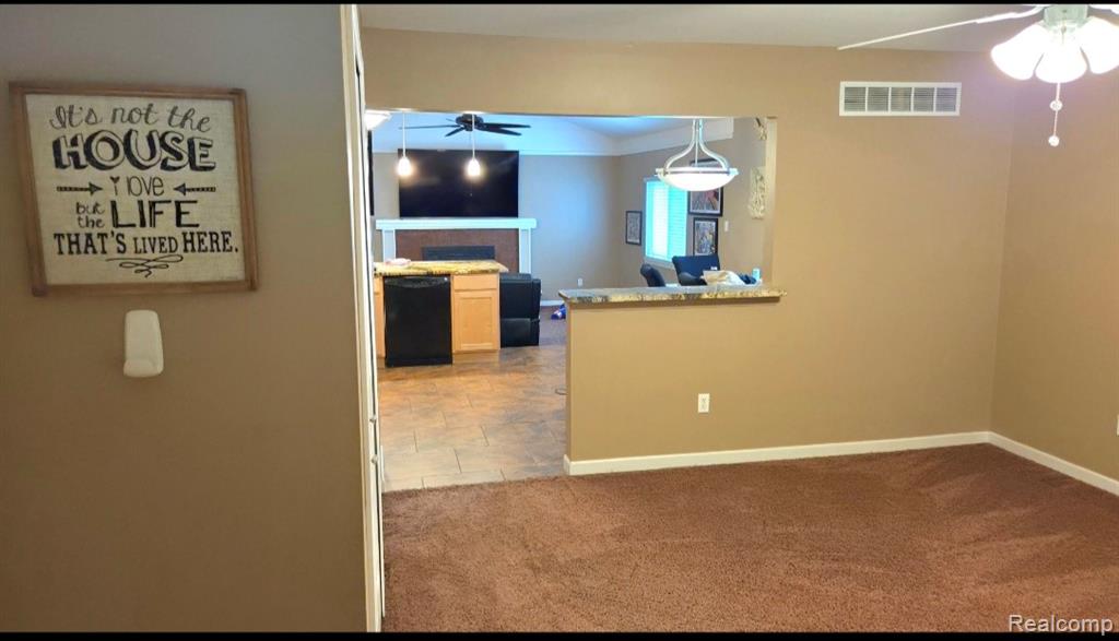 417 Shana Drive Property Photo 2