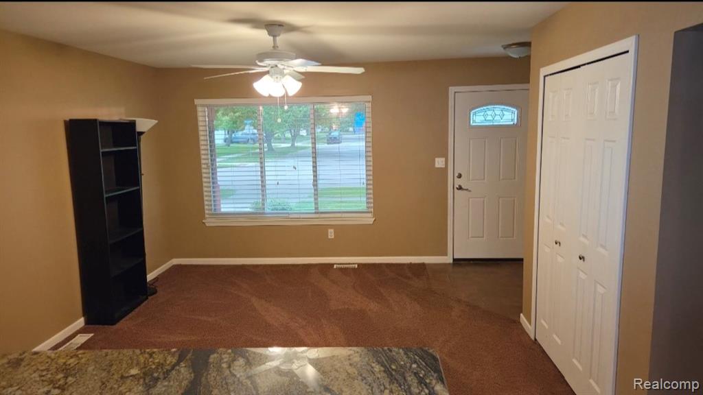 417 Shana Drive Property Photo 3