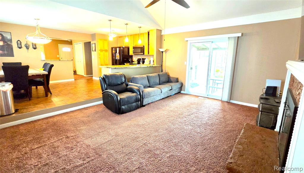 417 Shana Drive Property Photo 10