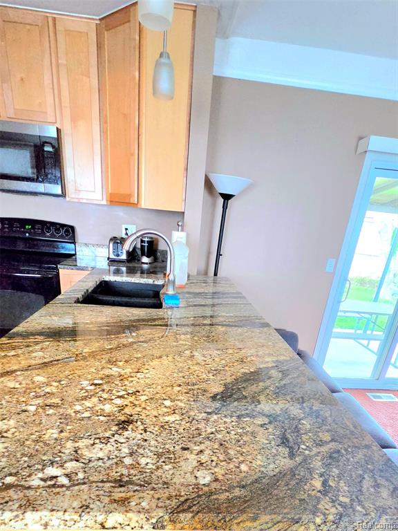 417 Shana Drive Property Photo 13