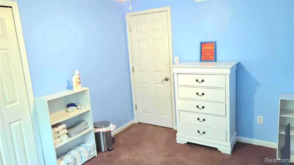 417 Shana Drive Property Photo 16