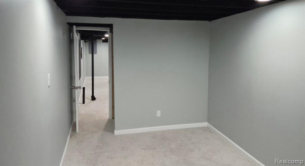417 Shana Drive Property Photo 31