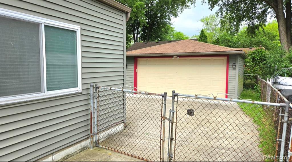 417 Shana Drive Property Photo 37