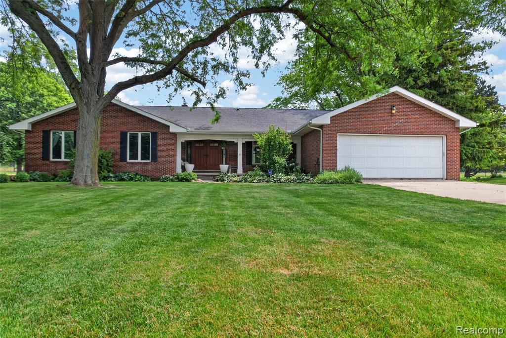 1330 Meadow Green Lane