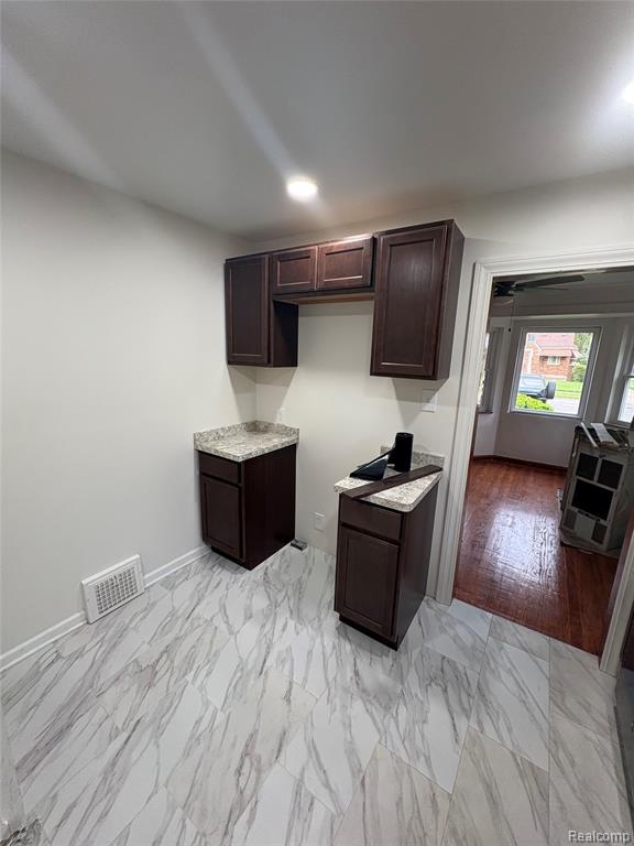9701 Somerset Avenue Property Photo 4