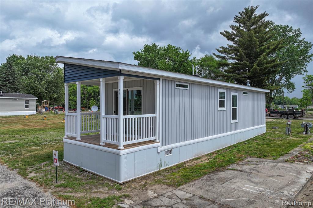 17 Sunset Lane Property Photo 1