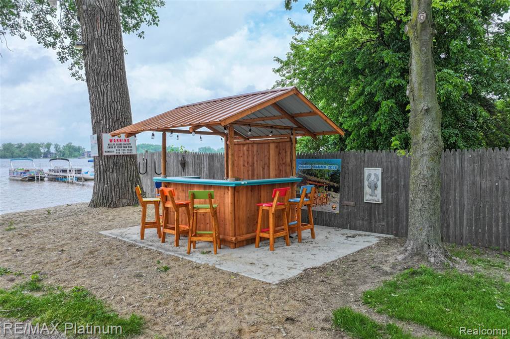 17 Sunset Lane Property Photo 15