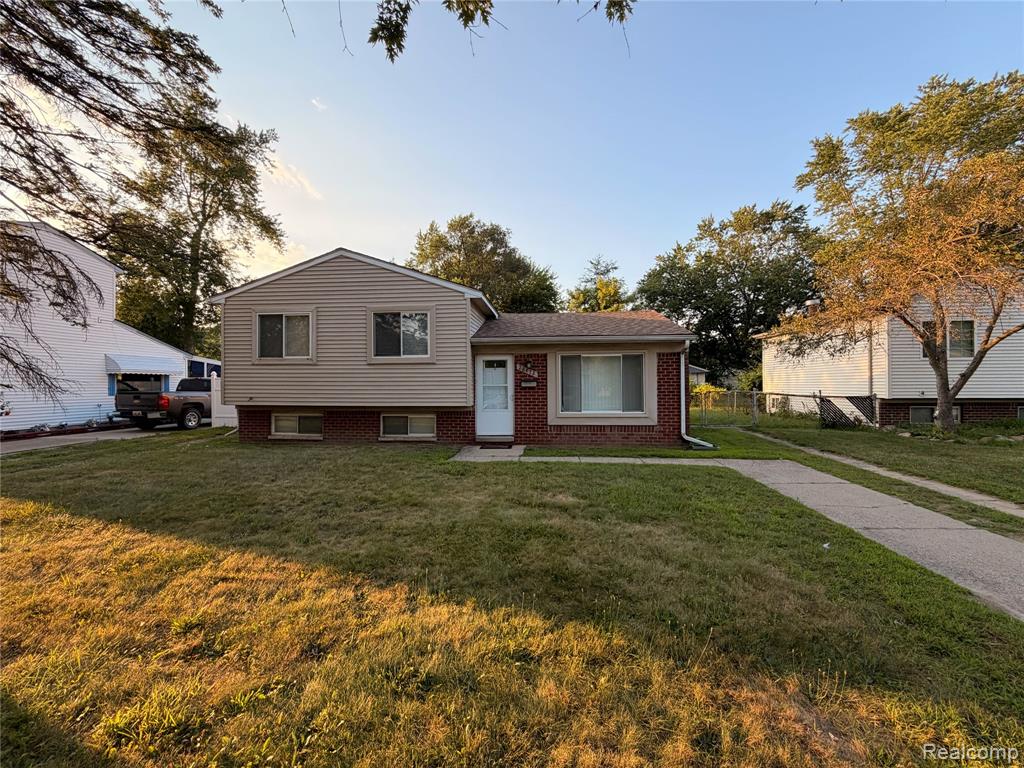 28472 Greenview Street Property Photo 1