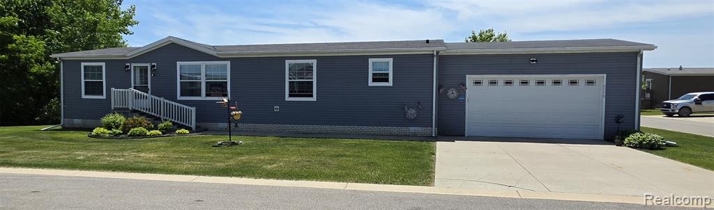 9758 Home Court Property Photo 18