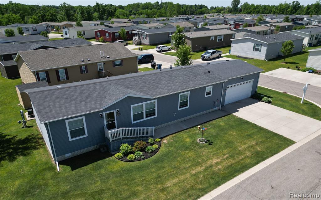 9758 Home Court Property Photo 20