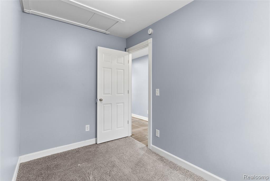 3241 E Frances Road Property Photo 19