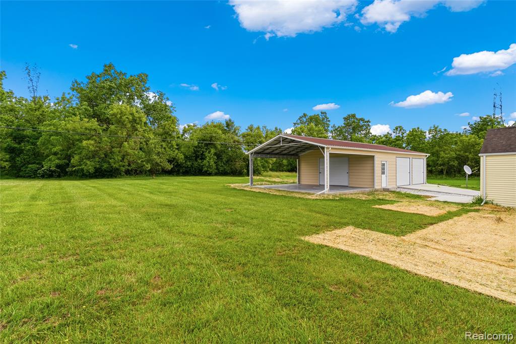 3241 E Frances Road Property Photo 22