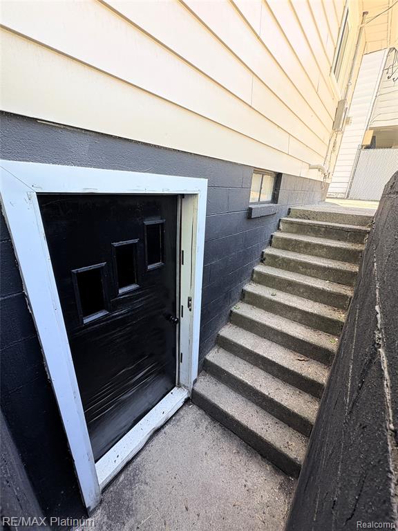 208 Devonshire St Property Photo 18