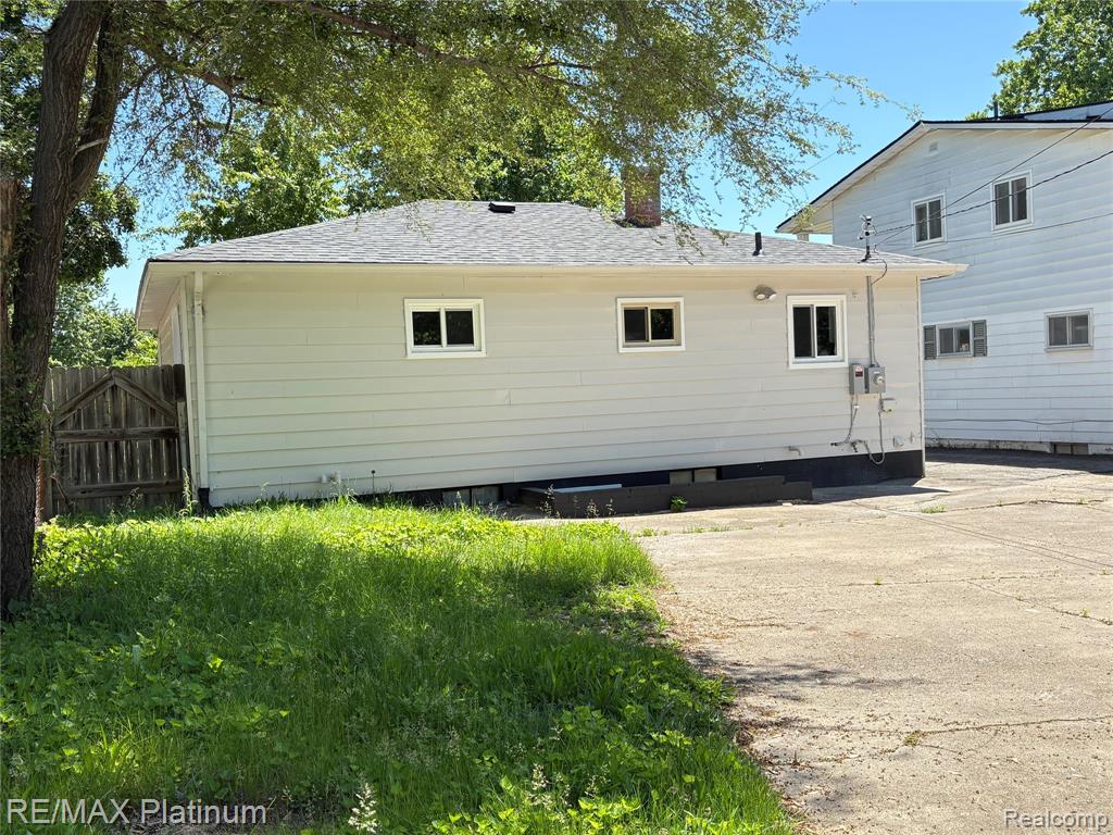208 Devonshire St Property Photo 19