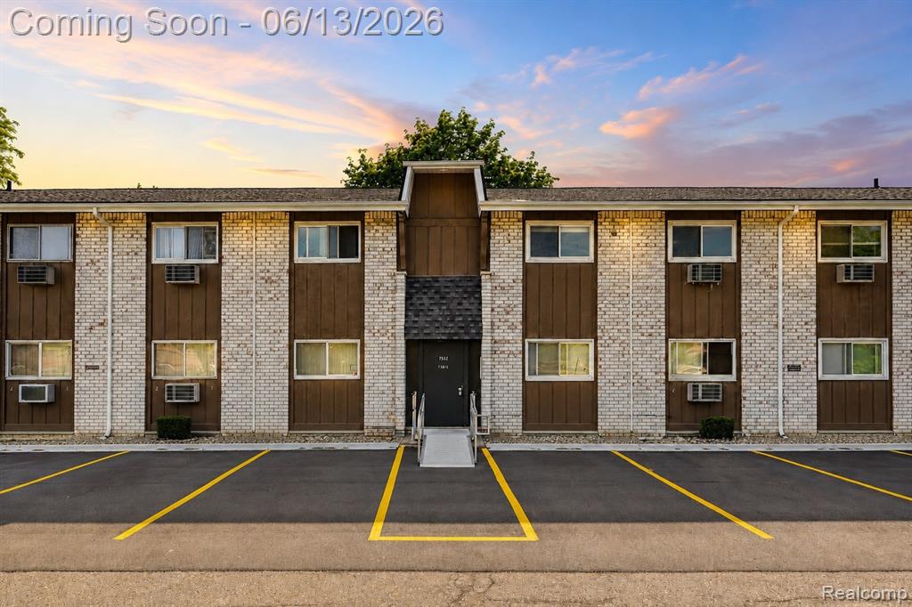 7592 Woodview Street Property Photo 1