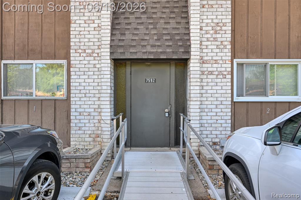 7592 Woodview Street Property Photo 8