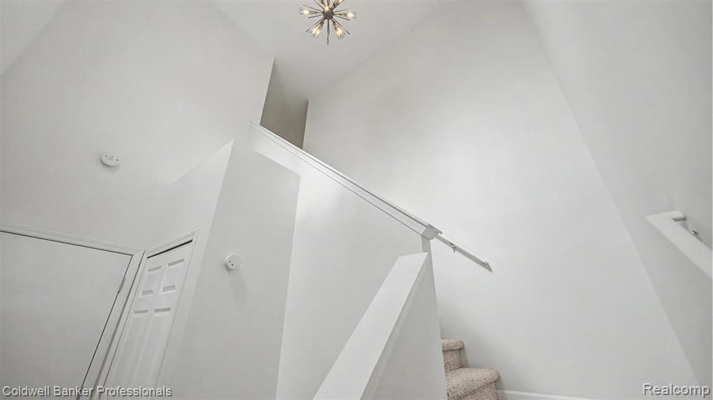 54762 Monarch Drive Property Photo 10