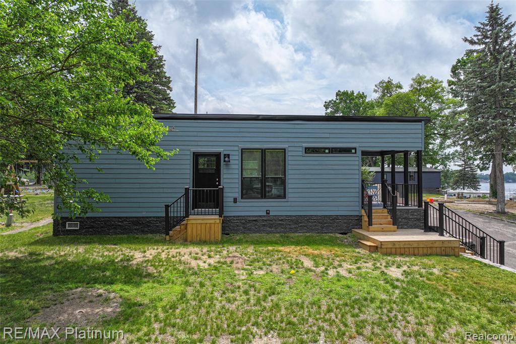 27 Sunset Lane Property Photo 2