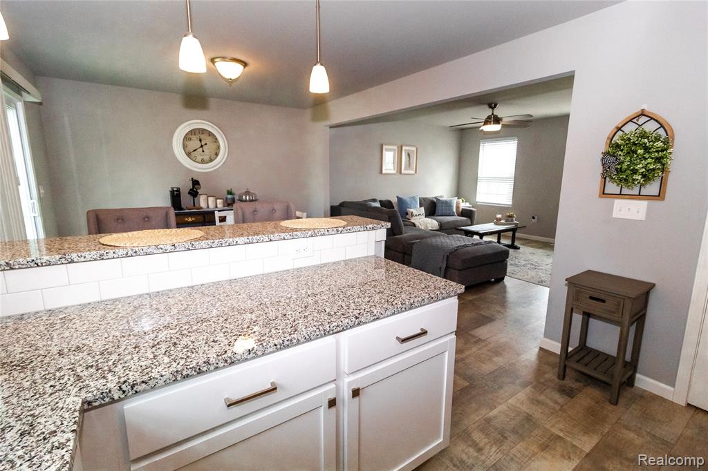 1205 Lancaster Street Property Photo 4
