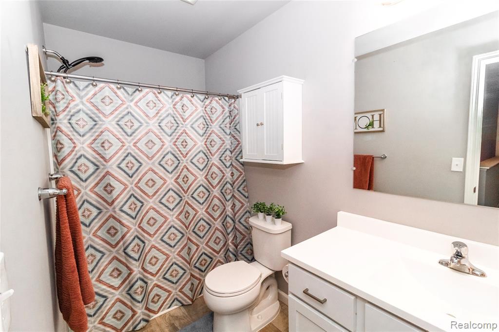 1205 Lancaster Street Property Photo 21