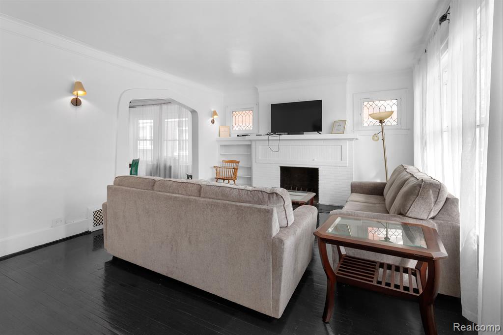 1528a Virginia Park Street Property Photo 3