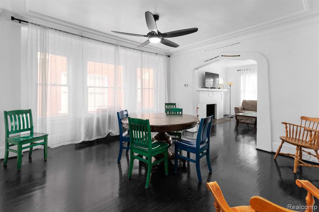 1528a Virginia Park Street Property Photo 4