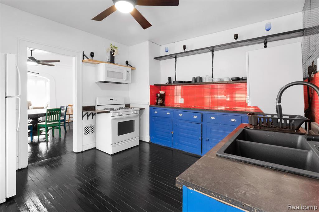 1528a Virginia Park Street Property Photo 6