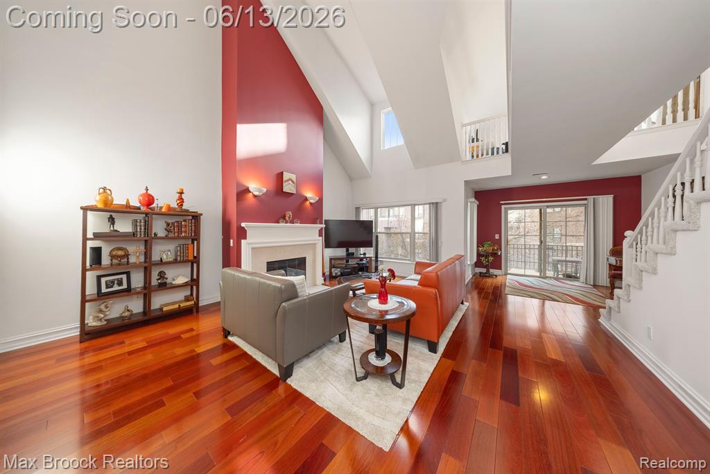 160 Tiffany Lane Property Photo 7