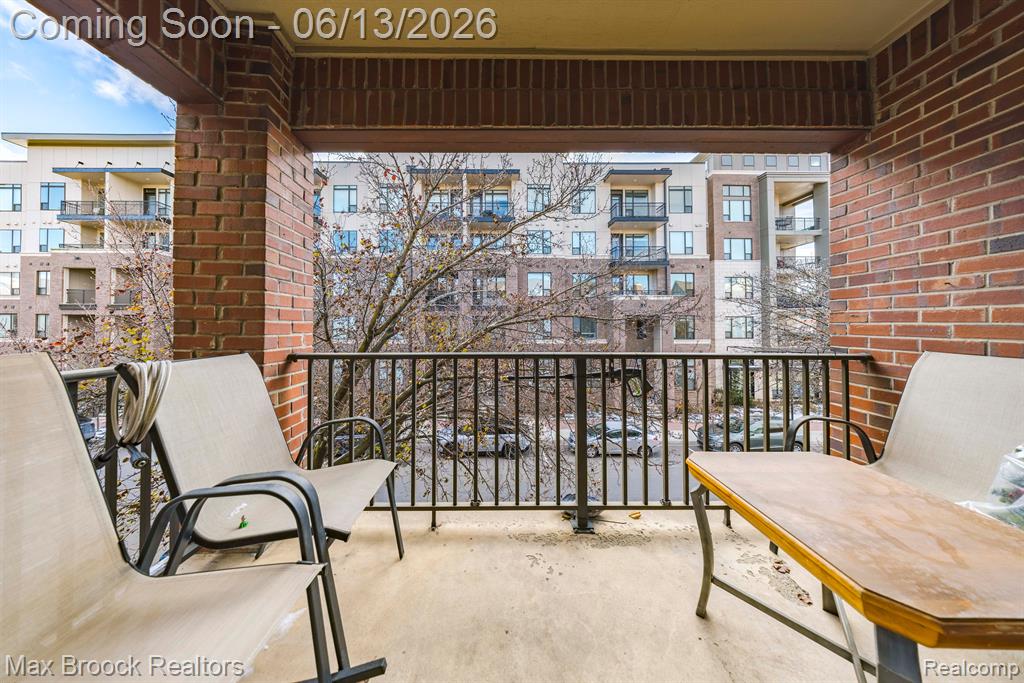 160 Tiffany Lane Property Photo 12