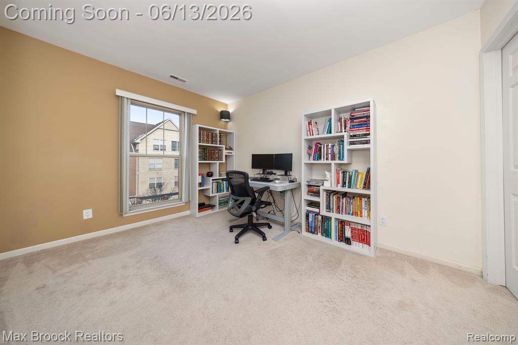 160 Tiffany Lane Property Photo 22