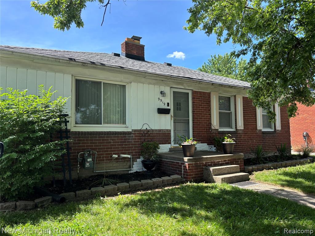 9919 Merriman Road Property Photo 1